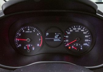 Подержанный автомобиль Kia Picanto 2018 года (18 фото)