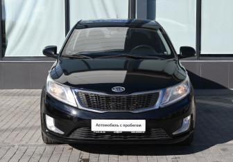 Подержанный автомобиль Kia Rio Sedan 2012 года (8 фото)