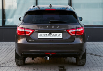 Подержанный автомобиль LADA (ВАЗ) Vesta Wagon 2018 года (4 фото)