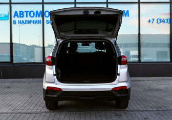 Подержанный автомобиль Hyundai Creta 2017 года (16 фото)