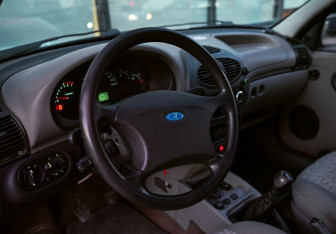 Подержанный автомобиль LADA (ВАЗ) Kalina Sedan 2007 года (10 фото)