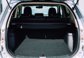 Подержанный автомобиль Mitsubishi Outlander 2014 года (16 фото)