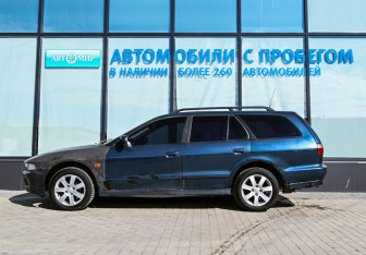 Подержанный автомобиль Mitsubishi Galant Wagon 1997 года (2 фото)