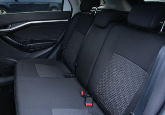 Подержанный автомобиль LADA (ВАЗ) Vesta Wagon 2019 года (18 фото)