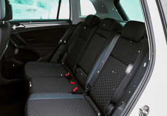 Подержанный автомобиль Volkswagen Tiguan 2019 года (18 фото)