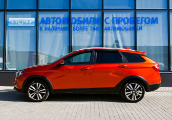 Подержанный автомобиль LADA (ВАЗ) Vesta Wagon 2021 года (2 фото)