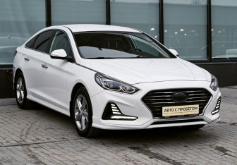 Подержанный автомобиль Hyundai Sonata 2017 года (7 фото)