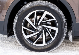 Подержанный автомобиль Volkswagen Tiguan 2018 года (21 фото)