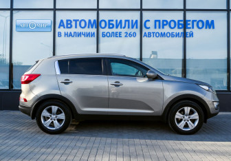 Подержанный автомобиль Kia Sportage 2014 года (6 фото)