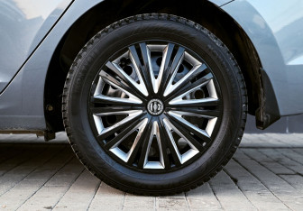 Подержанный автомобиль Hyundai Solaris Sedan 2018 года (21 фото)