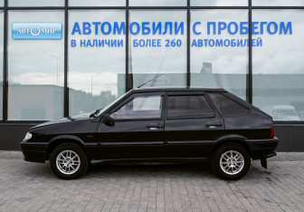 Подержанный автомобиль LADA (ВАЗ) 2114 2005 года (2 фото)