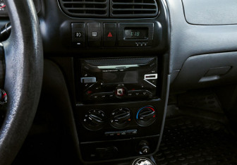 Подержанный автомобиль Kia Spectra Sedan 2007 года (13 фото)