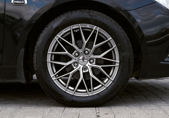 Подержанный автомобиль Hyundai Sonata 2010 года (21 фото)