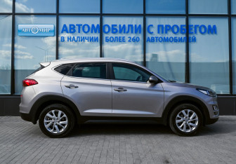 Подержанный автомобиль Hyundai Tucson 2020 года (6 фото)