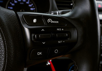 Подержанный автомобиль Kia Rio Sedan 2019 года (15 фото)