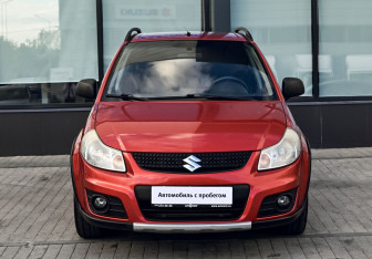 Подержанный автомобиль Suzuki SX4 Hatchback 2011 года (8 фото)