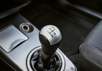 Подержанный автомобиль Mitsubishi Lancer Wagon 2006 года (14 фото)