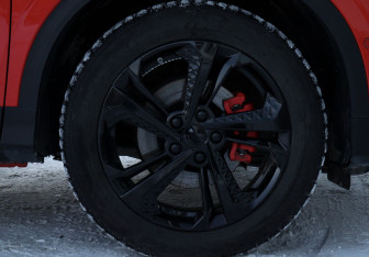 Подержанный автомобиль Geely Coolray 2024 года (20 фото)