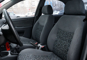 Подержанный автомобиль Chevrolet Lanos 2006 года (15 фото)