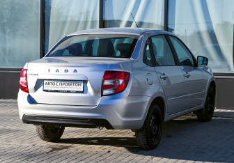 Подержанный автомобиль LADA (ВАЗ) Granta Sedan 2023 года (5 фото)