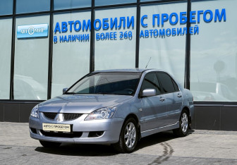 Подержанный автомобиль Mitsubishi Lancer Sedan 2005 года (1 фото)