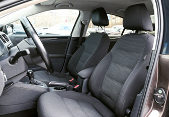 Подержанный автомобиль Volkswagen Jetta Sedan 2012 года (14 фото)