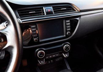Подержанный автомобиль Kia Rio Hatchback 2020 года (10 фото)
