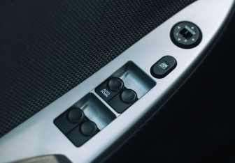 Подержанный автомобиль Hyundai Solaris Sedan 2012 года (14 фото)