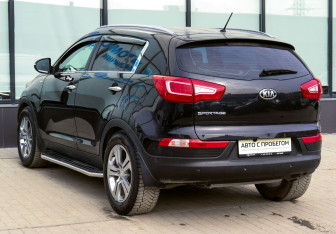 Подержанный автомобиль Kia Sportage 2013 года (3 фото)