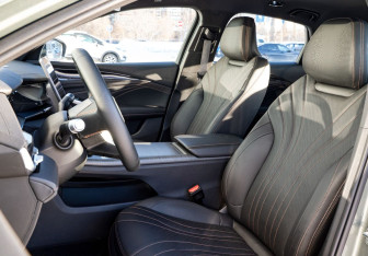 Подержанный автомобиль Geely Preface 2024 года (9 фото)