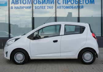 Подержанный автомобиль Ravon R2 2016 года (2 фото)