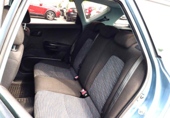 Подержанный автомобиль Kia Ceed Wagon 2008 года (17 фото)