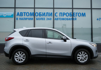 Подержанный автомобиль Mazda CX-5 2015 года (6 фото)