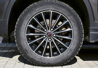 Подержанный автомобиль Kia Sorento 2013 года (21 фото)