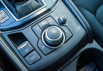 Подержанный автомобиль Mazda CX-5 2018 года (16 фото)