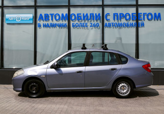 Подержанный автомобиль Renault Symbol 2008 года (2 фото)