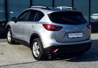 Подержанный автомобиль Mazda CX-5 2015 года (3 фото)