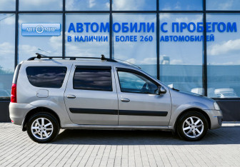 Подержанный автомобиль LADA (ВАЗ) Largus Wagon 2013 года (6 фото)
