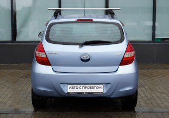 Подержанный автомобиль Hyundai i20 2010 года (4 фото)