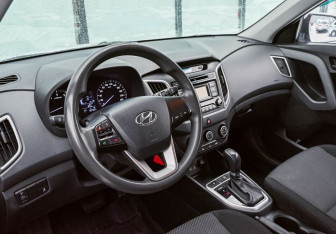 Подержанный автомобиль Hyundai Creta 2017 года (10 фото)
