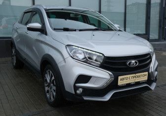 Подержанный автомобиль LADA (ВАЗ) XRAY 2018 года (7 фото)