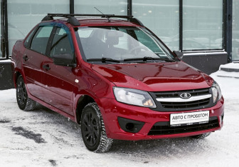 Подержанный автомобиль LADA (ВАЗ) Granta Sedan 2017 года (7 фото)