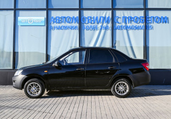 Подержанный автомобиль LADA (ВАЗ) Granta Sedan 2013 года (2 фото)