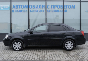 Подержанный автомобиль Chevrolet Lacetti Sedan 2011 года (2 фото)