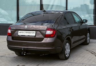 Подержанный автомобиль Skoda Rapid Liftback 2018 года (5 фото)