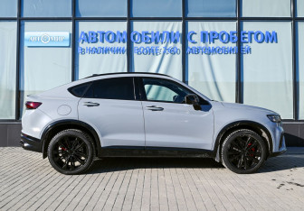 Подержанный автомобиль Geely Tugella 2023 года (6 фото)