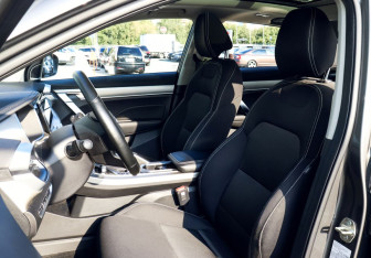 Подержанный автомобиль Geely Coolray 2023 года (16 фото)