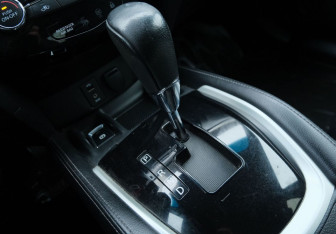 Подержанный автомобиль Nissan Qashqai 2018 года (13 фото)