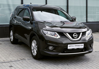 Подержанный автомобиль Nissan X-Trail 2018 года (7 фото)