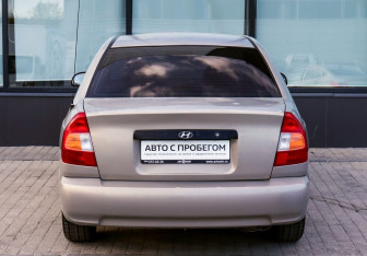 Подержанный автомобиль Hyundai Accent Sedan 2007 года (4 фото)